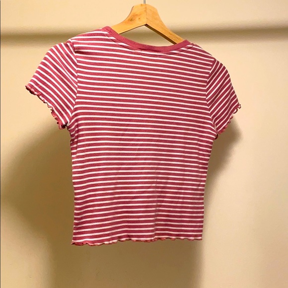 Pink striped crop top - Picture 3 of 4